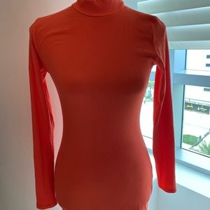 Woman’s long Sleeve Dress